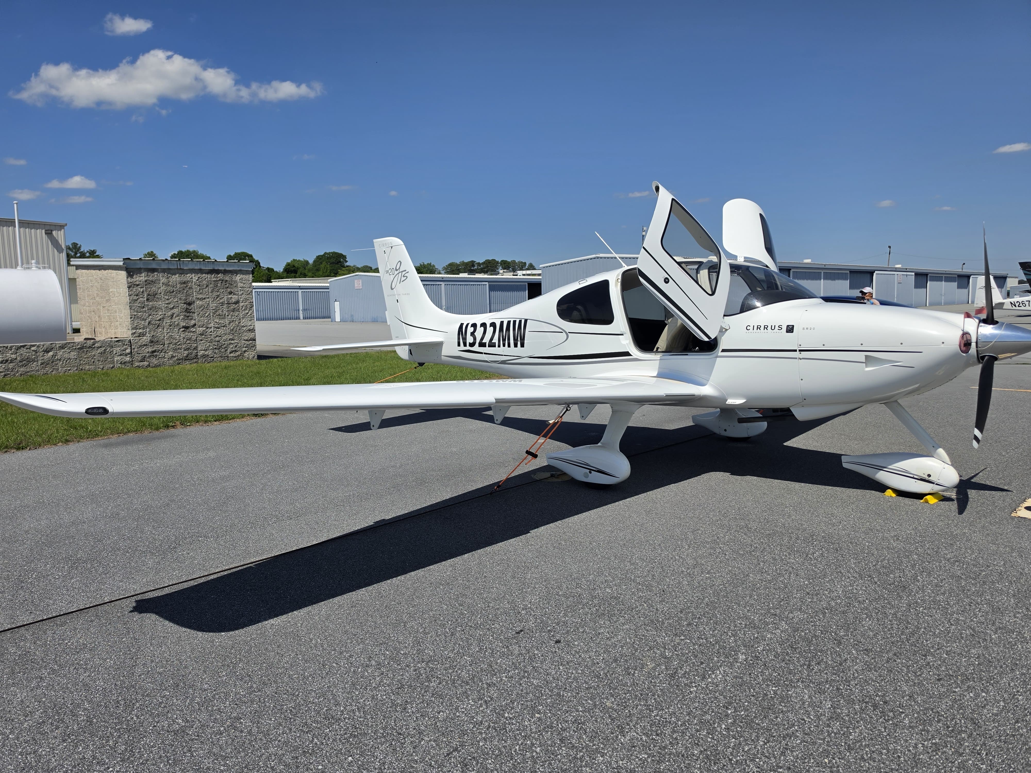 Adler's Cirrus SR20 G3 N322MW on the ramp